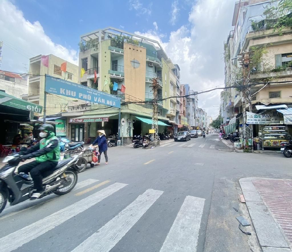 MẶT TIỀN LÔ GỐC - NGAY BÀN CỜ, NGUYỄN ĐÌNH CHIỂU - 5 TẦNG - KHÔNG LỘ GIỚI