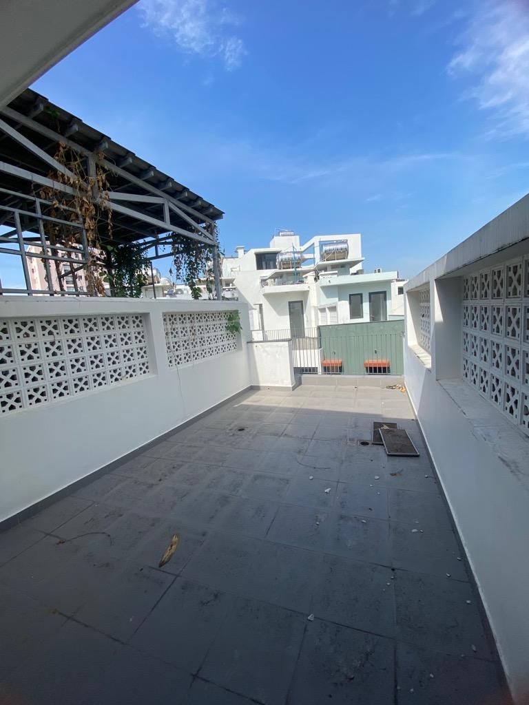 NHÀ ĐẸP - 5 TẦNG - KHU COMPOUND - HẺM XE HƠI