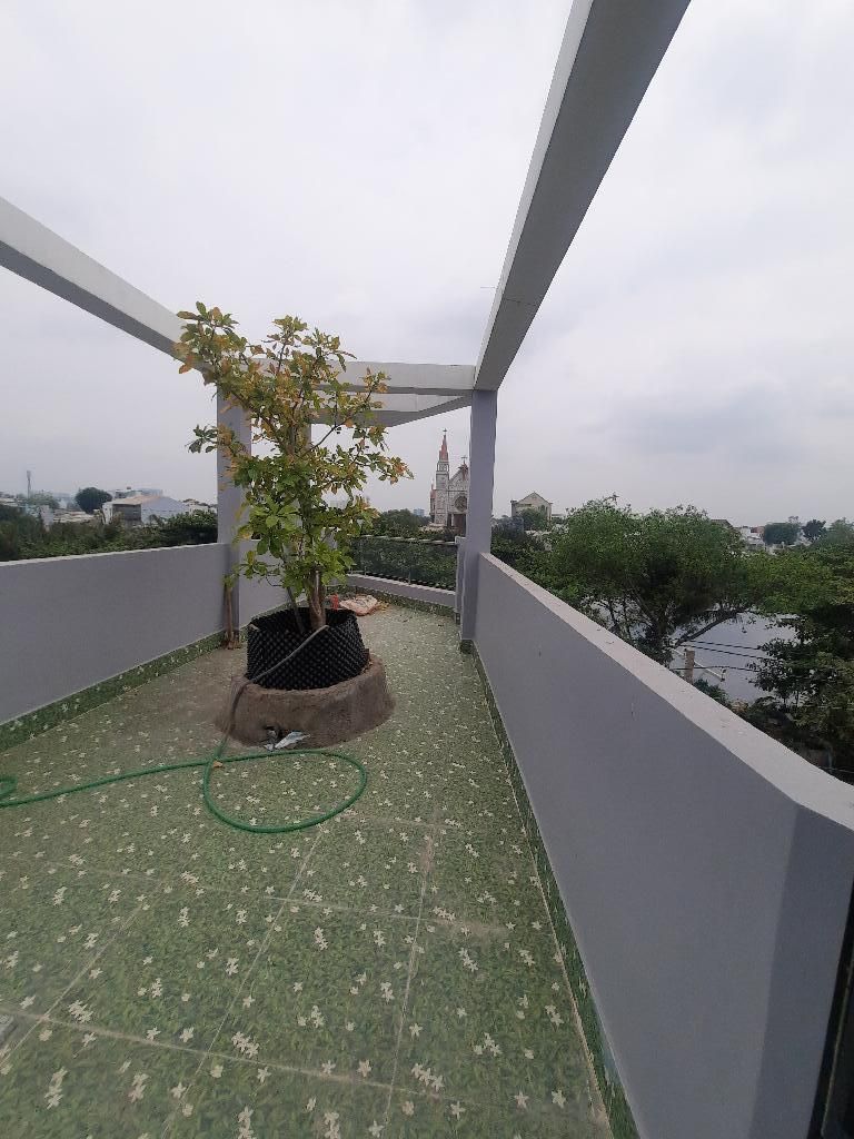 NHÀ ĐẸP Ở LIỀN VIEW SÔNG CÔNG VIÊN GẦN QUẬN 5 QUẬN 10 NHỈNH 6 TỶ