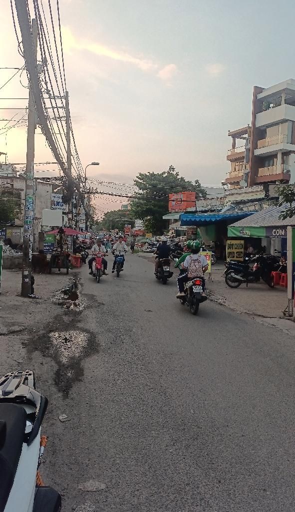 MẶT TIỀN KINH DOANH 3 TẦNG - KẾ TÊN LỬA BÌNH TRỊ ĐÔNG, QUẬN 6