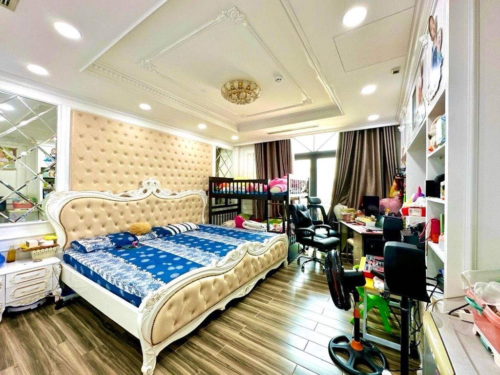 BÁN BIỆT THỰ KHU VIP TÊN LỬA - MẶT TIỀN ĐƯỜNG SỐ 19 - NHÀ 6 TẦNG MỚI ĐẸP NỘI THẤT XỊN SÒ