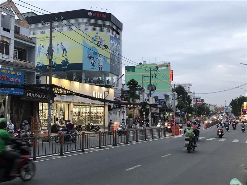 MẶT TIỀN QUANG TRUNG GÒ VẤP – KINH DOANH ĐỈNH - PHAN HUY ÍCH - PHẠM VĂN CHIÊU